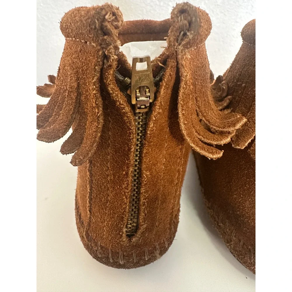 Minnetonka suede moccasin